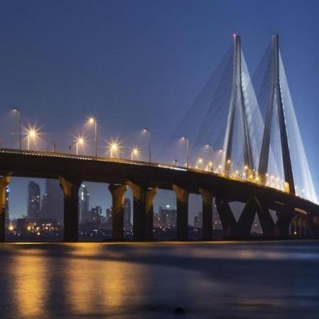 Hotel Alfa International Near Nanavati Hospital Mumbai Near Airport Mumbai Near Juhu Beach Eksteriør bilde